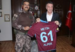 Yönetim'den, Metin Alper'e ziyaret