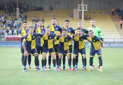 Buca, Aksaray Belediyespor'a da boyun eğdi: 0-2