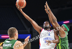 Anadolu Efes - OGM Ormanspor maç sonucu: 93-82