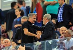 Yılmaz Büyükaydın ve Şenol Güneş tribünden izledi