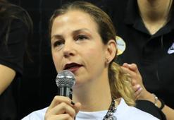 Pelin Yüce: "Zhu Ting ile 1 yıl ara veriyoruz"
