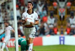 Beşiktaşlı Enzo Roco'ya yol göründü!