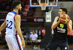 Anadolu Efes - Fenerbahçe Beko maç sonucu: 79-74 (Efes - Fenerbahçe özet)