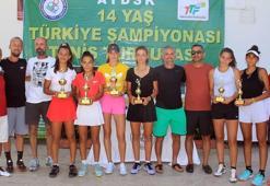 Teniste yaş grupları birincileri belli oldu