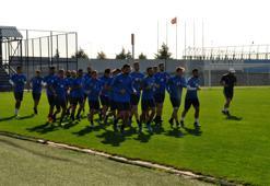 Karacabey Belediyespor, Nevşehir'e bilendi