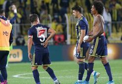 Fenerbahçe'de son dakika... Emre Belözoğlu ağrılar içinde kaldı