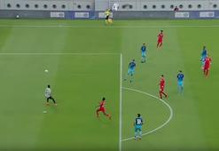 Kaleciden inanılmaz hata! Akıllara Loris Karius geldi...