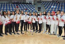 Taekwondo Milli Takımı, Bulgaristan'da 31 madalya kazandı