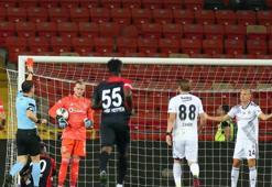 Beşiktaş taraftarının Fenerbahçe isyanı!