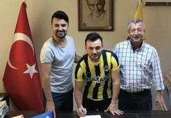 Menemenspor'da Galip Güzel imzayı attı
