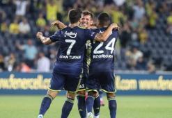 Fenerbahçe hazırlık maçında berabere kaldı