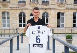 Fenerbahçe'nin gündemindeki Koscielny, Bordeaux'da