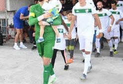 Bursaspor-Ümraniyespor maçında anlamlı uygulama