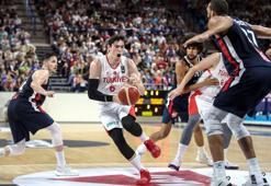 Cedi Osman yıldızlaştı, Milliler Fransa'yı devirdi