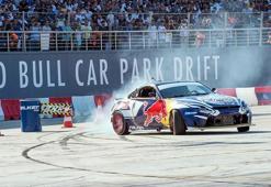 Dünyanın en iyi drift pilotları şampiyonluk için İstanbul'a geliyor