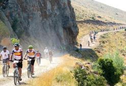 Erciyes, 40 ilden gelecek 300 bisikletçiyi ağırlayacak
