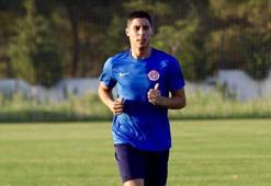 Antalyaspor'da Abdelaziz Barrada ile yollar ayrıldı