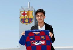 Barcelona, Hiroki Abe'yi transfer etti