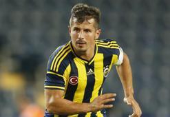 Emre Belözoğlu'na taraftarlardan yoğun ilgi!