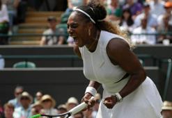 Serena Williams'a Wimbledon'da para cezası