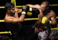 Kickboksçular Alanya'da ringe çıktı