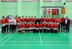 19 Yaş Balkan Badminton Şampiyonası açılış töreni yapıldı