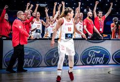 Kadınlar Avrupa Şampiyonası'nda yarı finalistler belli oldu