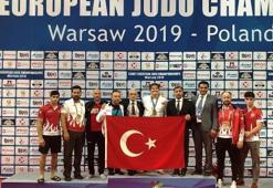 Ümitler Avrupa Judo Şampiyonası'nda Hilal Öztürk bronz madalya kazandı