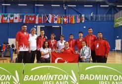 Para badmintonda 6 madalya sevinci