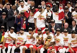Toronto Raptors'tan tarihi başarı