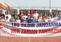 Burdur'da tenis turnuvası heyecanı