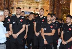 A Milli Takım Mevlana'nın huzurunda