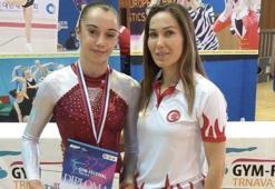 Dilara Yurtdaş'tan altın madalya!