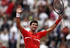 Djokovic ile Thiem üçüncü tura çıktı