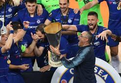 Sarri Juventus'a