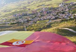 Galatasaray aşkı Gercüş'ün en yüksek tepesinde!