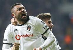 Beşiktaş'ın golcüsü Burak Yılmaz, ayrılığı açıkladı