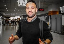 Fenerbahçe'den ayrılan Mathieu Valbuena Atina'ya geldi!