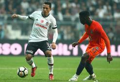 Sao Paulo, Adriano'nun peşinde