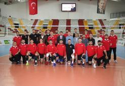 A Milli Erkek Voleybol Takımı Sivas'ta kampa girdi