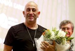 Cem Yılmaz'dan evlilik iddiasına cevap: Siz gidin biz geliyoruz