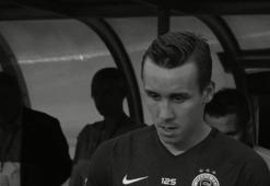 Sparta Prag'dan duygusal Sural paylaşımı
