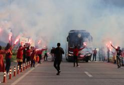 Galatasaray'a Malatya'da coşkulu karşılama!