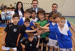 23 Nisan ödülleri Edremit'te sahiplerini buldu