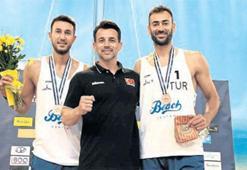 Plaj voleybolunda bronz madalya