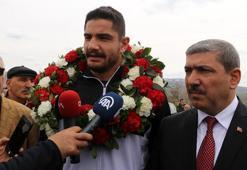 Taha Akgül'ün şampiyonlukları ışık oldu