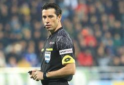 Fenerbahçe Galatasaray derbisinin hakemi Ali Palabıyık oldu