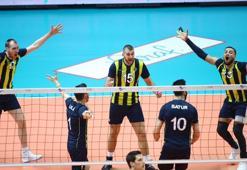 Halkbank'ı 3-1 mağlup eden Fenerbahçe finalde