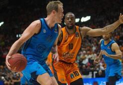 EuroCup'ta finalin ilk maçı ALBA Berlin'i mağlup eden Valencia'nın: 89-75