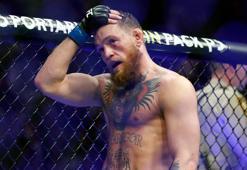 Conor McGregor'da skandallar bitmiyor! Bar çıkışı kavga ve gayrimeşru çocuk...